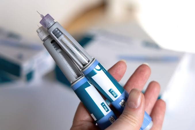 Professionele glp-1 injecties voor snel afvallen buik in een gecontroleerde klinische omgeving