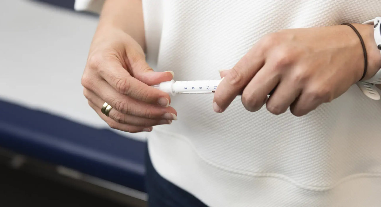 Een klinische vergelijking tussen de werking van tirzepatide vs semaglutide injecties voor gecontroleerd gewichtsverlies