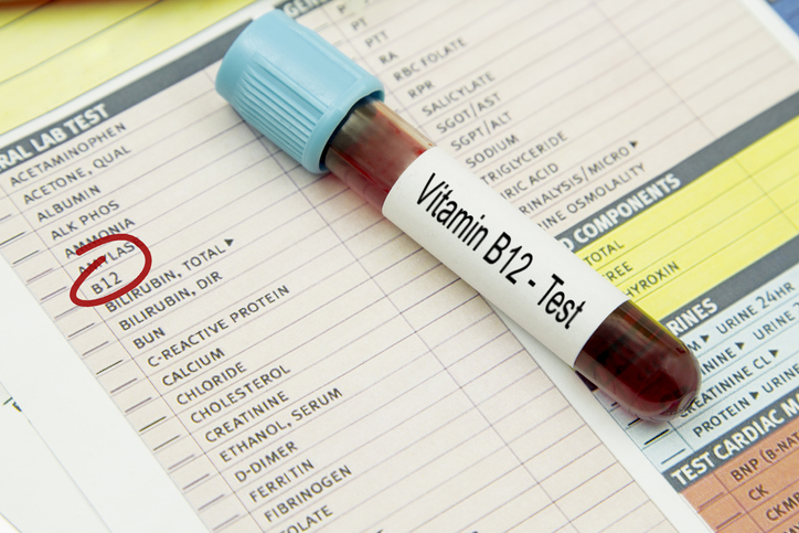 Gezond gewichtsverlies ondersteund door vitamine B12 injecties en actieve levensstijl